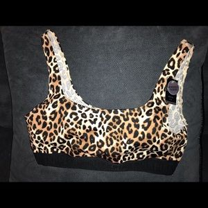 Pink Leopard Ultimate Sports Bra